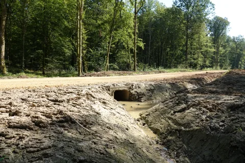 Traversée écologique en cadres béton - vue chantier