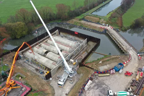 Cadres à section variable