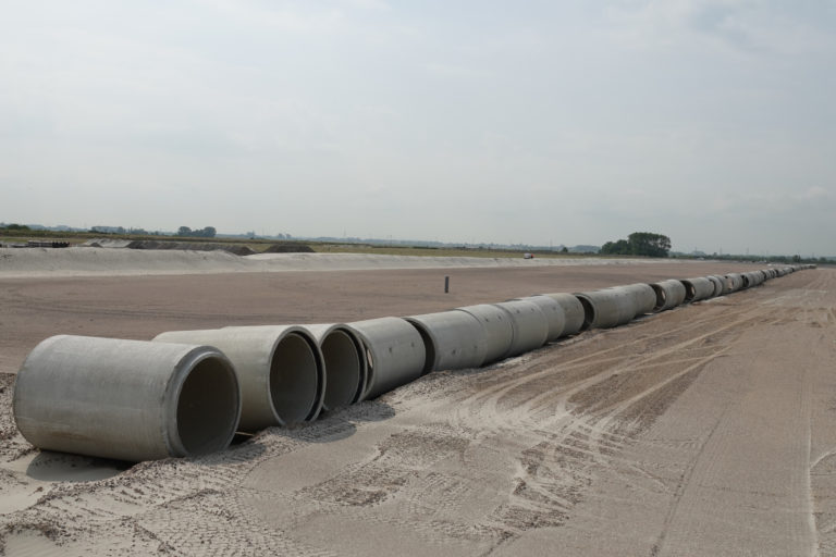 Alignement tuyaux béton Chantier SNF Dunkerque